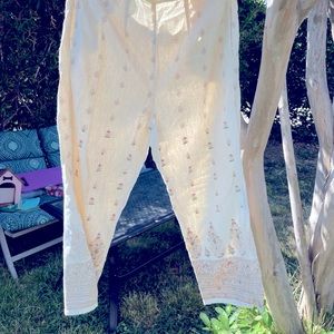 Lightweight linen look cotton capris. Embroidery detail. Made in India